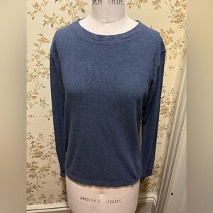 Uniqlo Heathered Navy HeatTech Fleece Top size Small